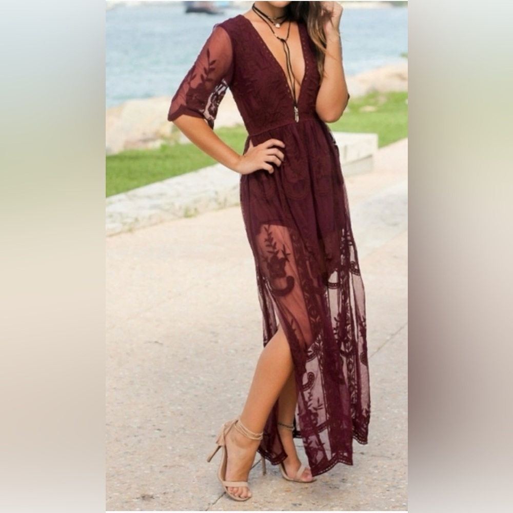 🌺🌺Maroon Lace Maxi Wide Leg Romper🌺🌺 - Picture 3 of 9